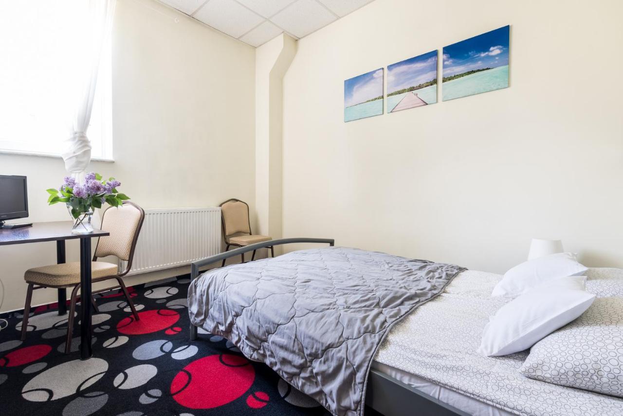 Motel Silver Константинув-Лодзький Екстер'єр фото