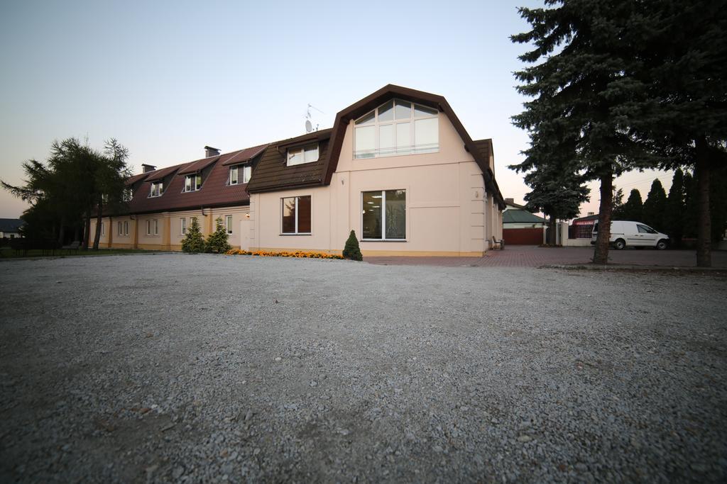 Motel Silver Константинув-Лодзький Екстер'єр фото