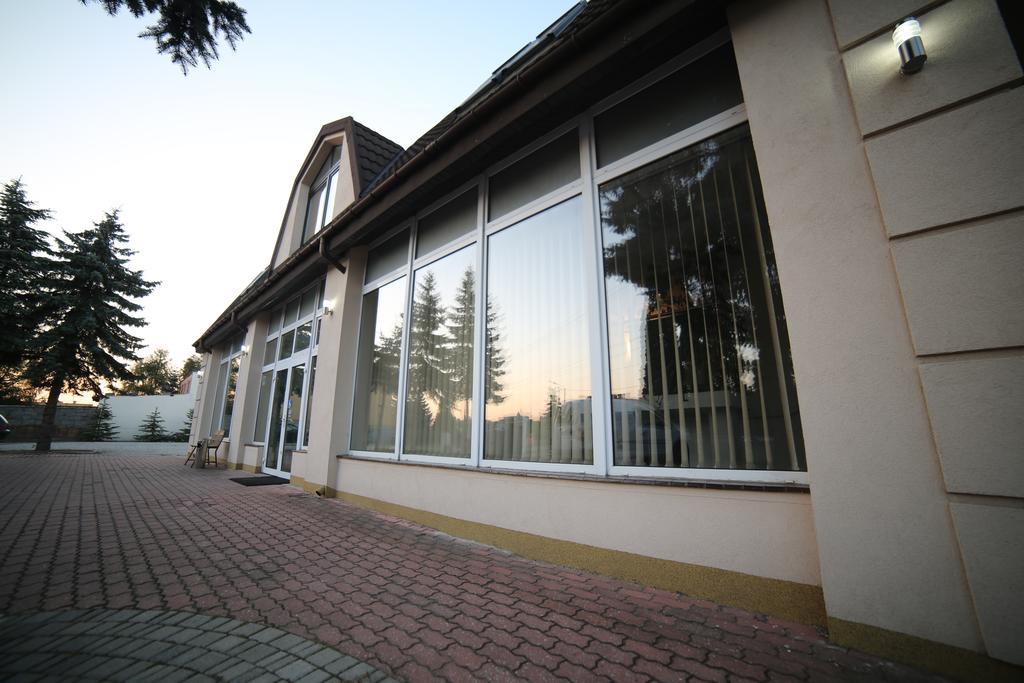 Motel Silver Константинув-Лодзький Екстер'єр фото